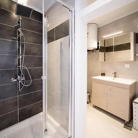 شقة Boschetto Suites *